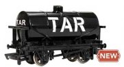 Thomas and Friends(TM) Freight Car - Standard DC -- Tar Tank (black), HO, Bachmann Industries 77417