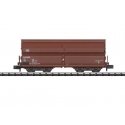 Type Tal 963/kkt 62 4-Axle Dump/Hopper - Ready to Run - Minitrix -- German Federal Railroad DB (Era IV 1980s, Boxcar Red), N, Tr