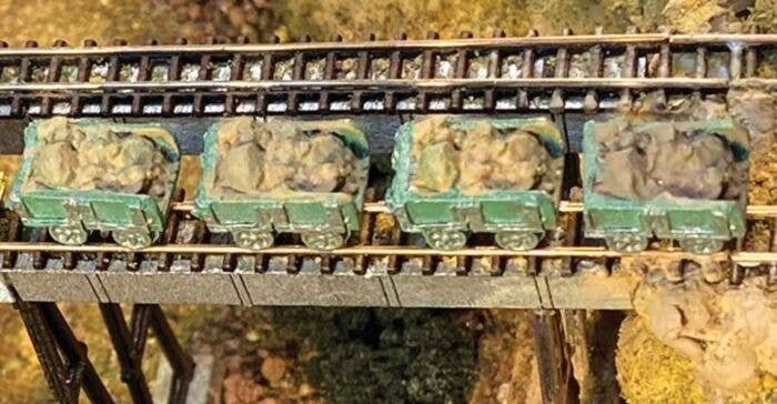 Brick Cart Train - Cast-Metal Kit -- Critter Locomotive, Driver, 3 Cars (unpainted), N, The N Scale Architect 20115