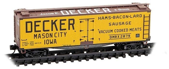 40′ Double-Sheathed Wood Reefer w/Vertical Brake Wheel - Ready to Run -- Jacob E. Decker & Sons 2879 (yellow, Boxcar red, blac