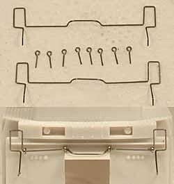 Coupler Lift Bars -- For EMD GP & SD Units - 1 Pair, HO, Cal Scale 522