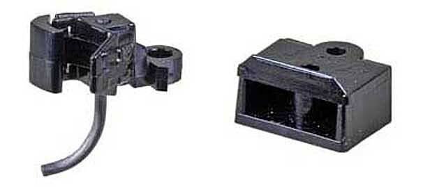Knuckle Couplers -- Body-Mount Medium Offset Coupler w/Short Narrow Gear Box, G, Kadee Quality Products 836