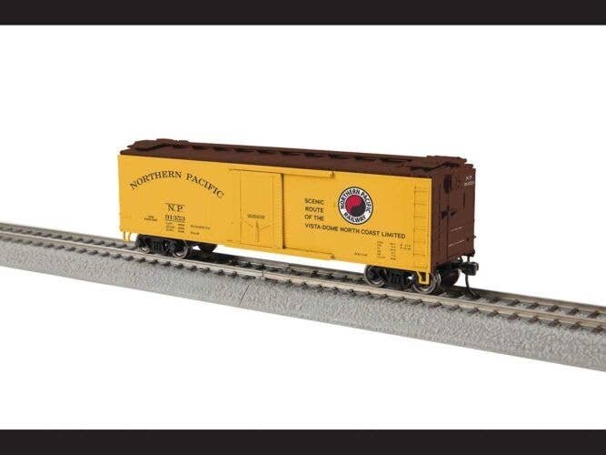 40′ Steel Reefer - Ready to Run -- Northern Pacific 91353 (yellow, Boxcar Red, North Coast Slogan, Monad Logo), HO, Lionel 245