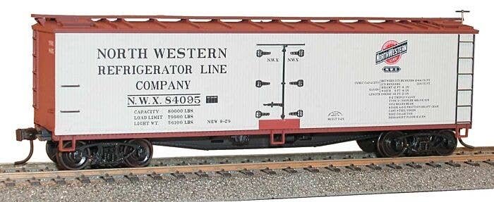 Early 40′ Wood Reefer - Kit -- North Western Refrigerator Line NWX 84095 (gray, Boxcar Red), HO, Accurail Inc 4902