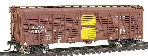Santa Fe Class Sk-S Double-Deck Stock Car - Ready to Run -- Santa Fe 1938-43 w/AB Brakes (Late, Boxcar Red, yellow), HO, Intermo