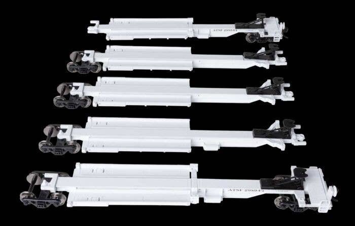 263` Five-Unit All-Purpose 48` Spine Car - Ready to Run -- Satna Fe 298944, HO, WalthersMainline 5262