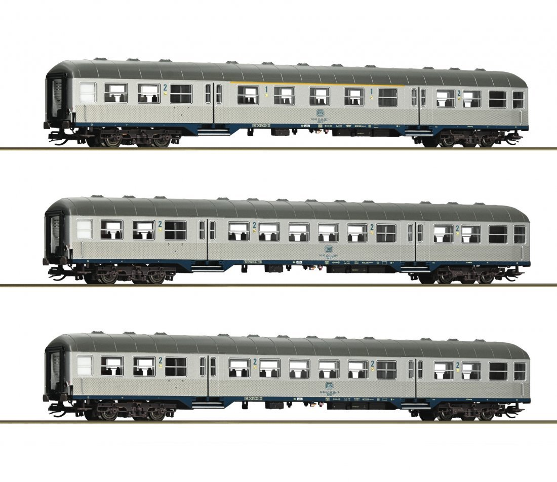 3 piece set: Commuter coaches, DB, TT, Roco 6280023