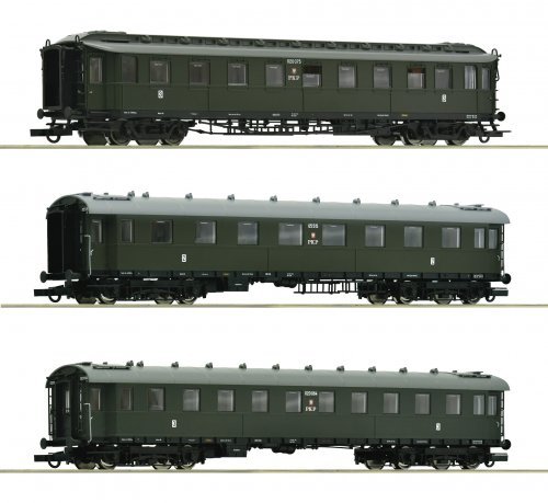 3 piece set: Express train coaches, PKP, HO, Roco 6200112