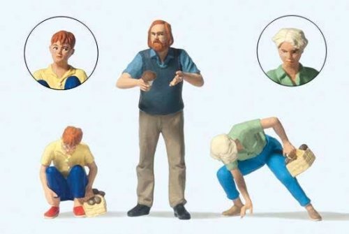 Mushroom Pickers -- 3 Figures, G, Preiser Kg 44941
