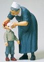 Pedestrians -- Protestant Sister with Child, G, Preiser Kg 45507