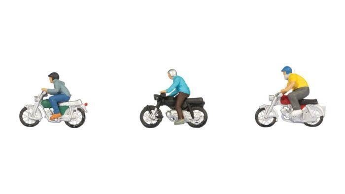 Moped Riders -- 3 People with Mopeds, HO, Noch Gmbh & Co 15907