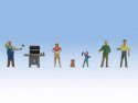 Grilling -- 5 People, Dog and Grill, HO, Noch Gmbh & Co 15593