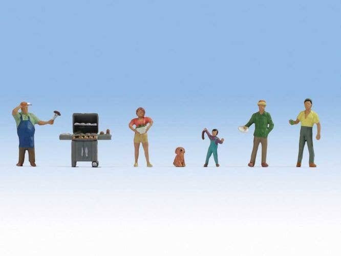 Grilling -- 5 People, Dog and Grill, HO, Noch Gmbh & Co 15593