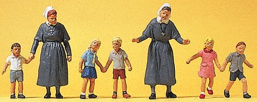 Protestant Sisters -- With Children, HO, Preiser Kg 10533