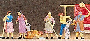 People Working -- Housewives Working, HO, Preiser Kg 10059