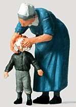 Individual Figures - Religious People -- Protestant Sister w/Child, HO, Preiser Kg 28061