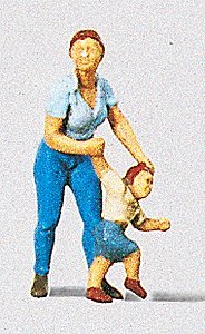 Individual Figure - Pedestrians -- Mother w/Child, HO, Preiser Kg 28023