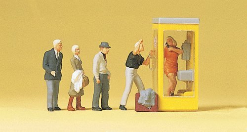 Pedestians -- Waiting Persons At The Telephone Booth (5 Figures, 1 Phone Booth), HO, Preiser Kg 10523