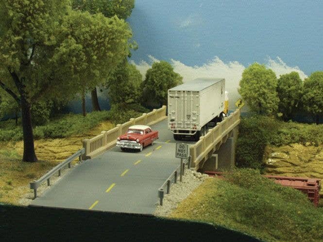 Roadway -- 50′ 15.2m Sections pkg(4), HO, Rix Products 106
