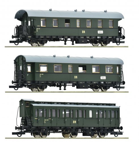 3 piece set (2): Branch line train, DR, HO, Roco 6200131