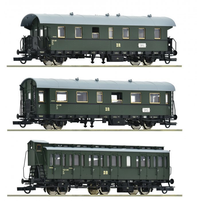 3 piece set (2): Branch line train, DR, HO, Roco 6200131