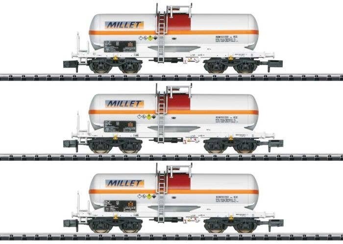 4-Axle Tank Car 3-Pack - Ready to Run - Minitrix -- Millet (Era VI 2024, white, orange, red), N, Trix 18266