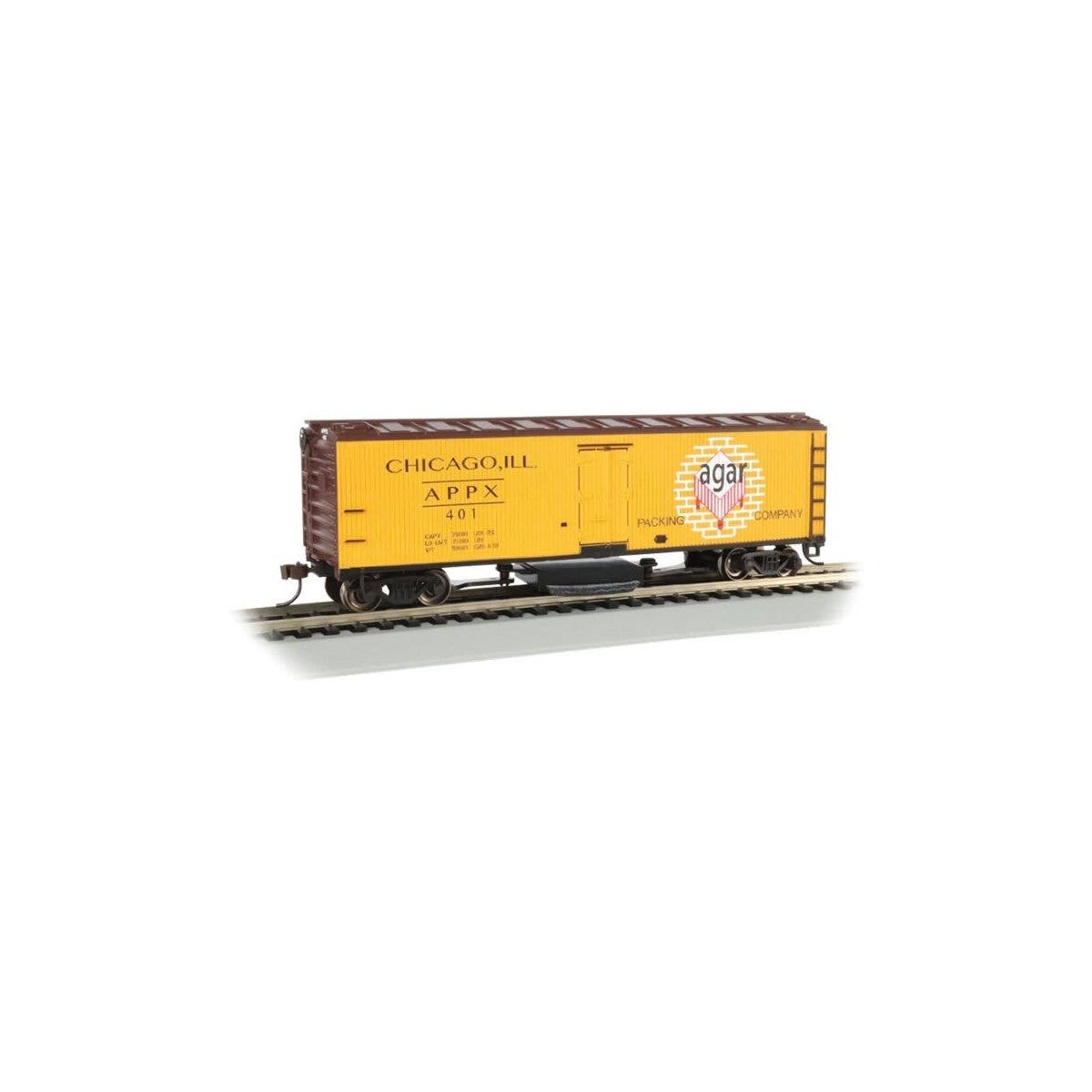Track Cleaning 40′ Wood Reefer with Removable Dry Pad - Ready to Run -- Agar Packing Co. 401 (yellow, red, white), HO, Bachman