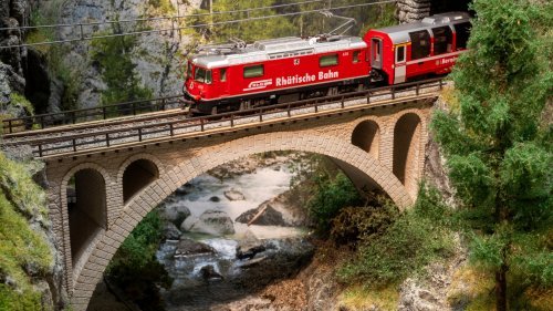 Brombenz Viaduct, NOCH 62832