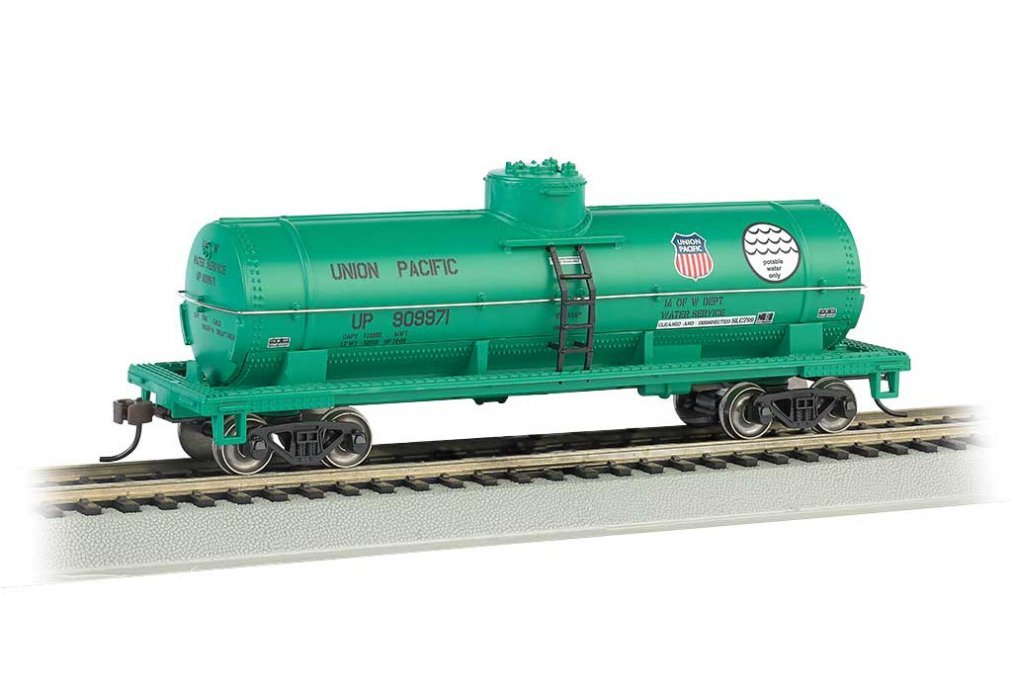 ACF 36` 6` 10,000-Gallon Tank Car - Ready to Run - Silver Series(R) -- Union Pacific 909971 (, N, Bachmann Industries 17