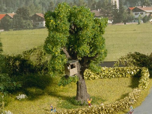 Tree with Tree House, N, NOCH 21766