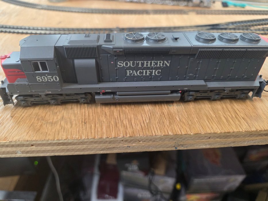 ***BLEMISHED Pre-Production Sample (Sold as-is, see photos) REFURBISHED BPPSR7945 EMD SD45, SP 8950, Bloody Nose, HO, BLI, 7945