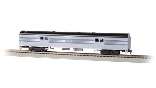 72′ Smooth-Side Baggage - Ready to Run -- New York Central 5017 (1938 20th Century Ltd. Sche, HO, Bachmann Industries 14407