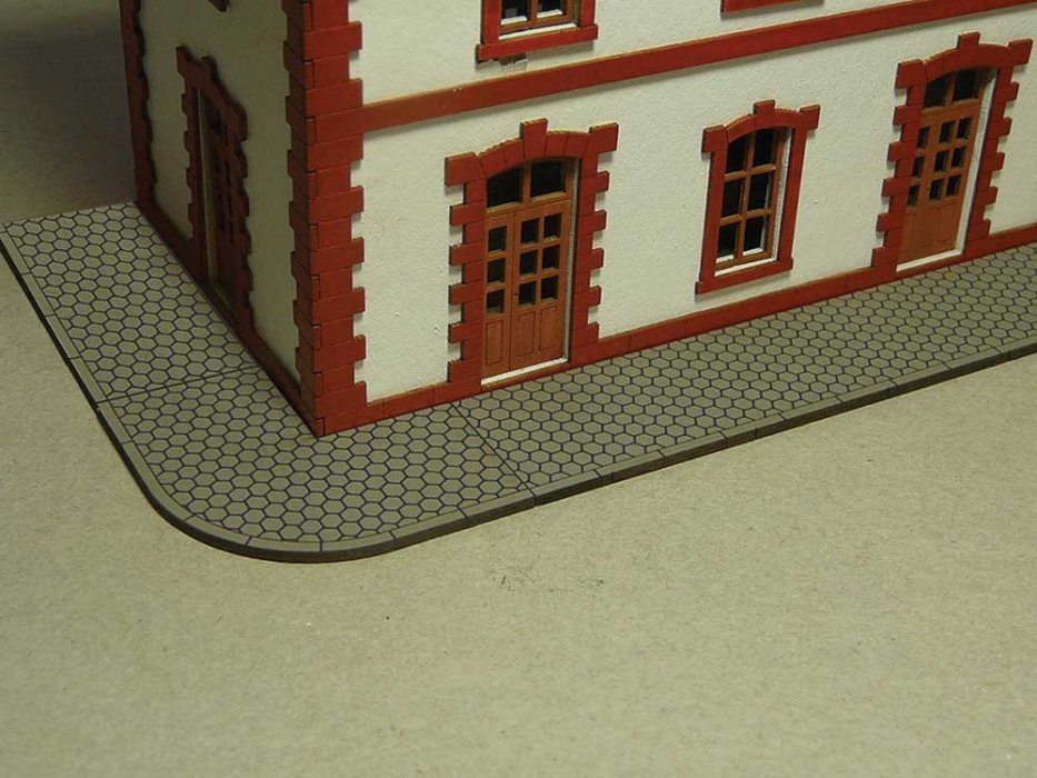 Hexagon Sidewalk -- 1`x48` 2.5cmx123cm, HO, Bachmann Industries 39105