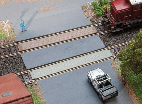 Grade Crossings -- 1 Each: Wood and Rubber, HO, Faller Gmbh 180969