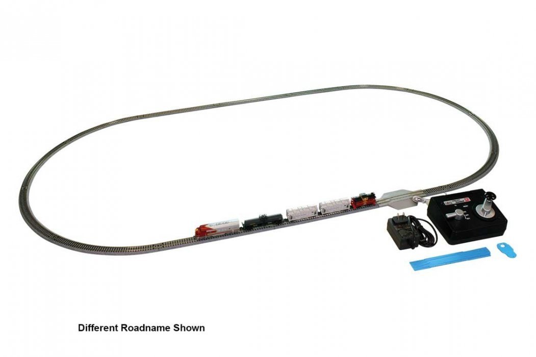 Freight Train Starter Set - Standard DC -- Santa Fe `Bluebonnet` EMD F7, 4 Cars, Unitrack Oval, Po, N, Kato USA Inc 1060051