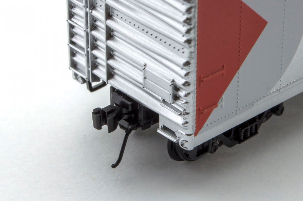 True-Scale Coupler -- Short Shank pkg(4) (black), N, Micro Trains Line 102300