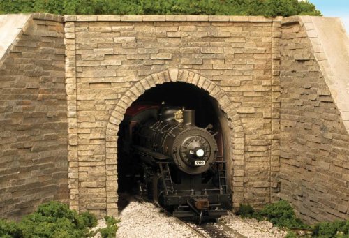 Single-Track Tunnel Portal -- Split Stone, HO, Monroe Models 710