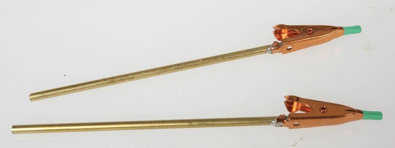 Wire Twisting & Small Parts Holder -- pkg(2), All Scales, Ngineering NT306