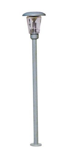 Dodenau Streetlight -- Yellow LED 2-1/4′ 5.8cm Tall, HO, Viessmann Modellspielwaren 6038
