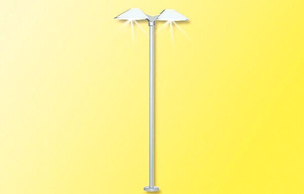 Modern Platform Double Lamp -- Green, White LEDs, 2-1/4 5.7cm′, N, Viessmann Modellspielwaren 6484