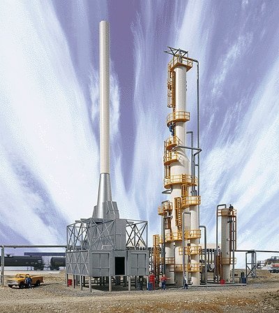 United Petroleum Refining -- Kit - 13-1/2 x 8-1/4 x 15′ 34.3 x 21 x 38.1cm, HO, Walthers Cornerstone 3705