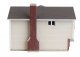 Split-Level House -- Kit - 4 x 2-1/4 x 1-1/2′ 10.2 x 5.7 x 3.8cm, N, Walthers Cornerstone 3840