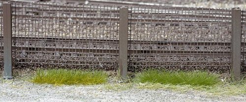 Grass Tufts and Strips 1/4′ 0.6cm Tall -- Summer, 18 of Each, HO, Walthers SceneMaster 1103