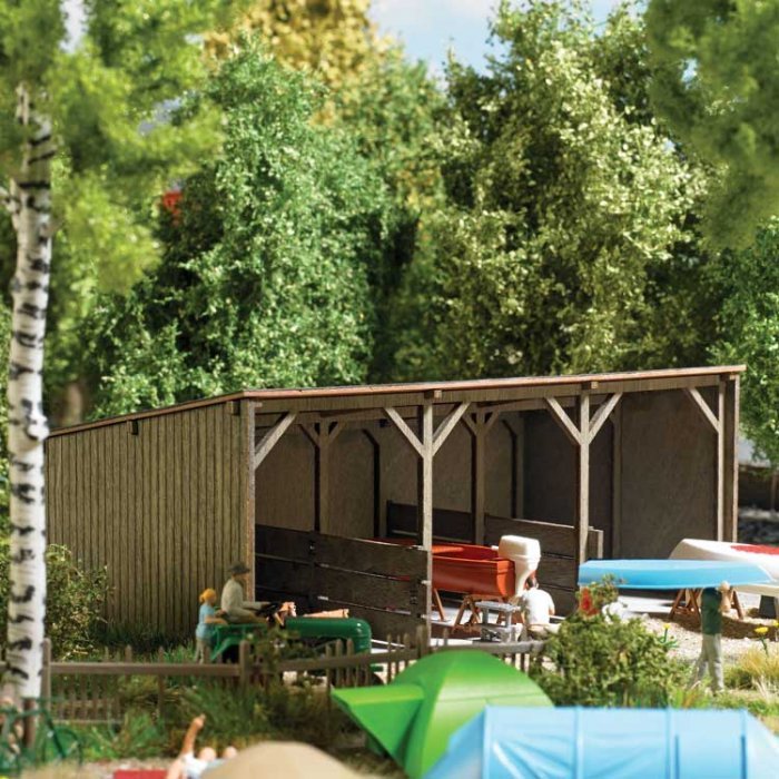 Wood Shelter -- Laser-Cut Wood Kit - 12.3 x 6.5 x 4.6cm, HO, Busch Gmbh & Co Kg 1899