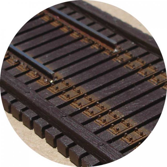 25` Bridge Tie Sections pkg(8) -- Classic 25` Bridge Ties & Stringers - No Guard Rail, HO, Central Valley 19028