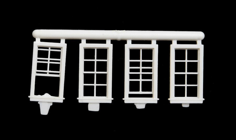 Windows -- 25 x 50′ pkg(8) 4 Closed, 2 Open & 2 Partially Open, HO, Micro Engineering 80067