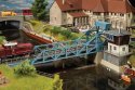 Motorized Folding Bascule Bridge -- Kit - 15-11/16 x 6-7/16 x 5-9/16′ 39.9 x 16.4 x 14.1cm, HO, Faller Gmbh 120506