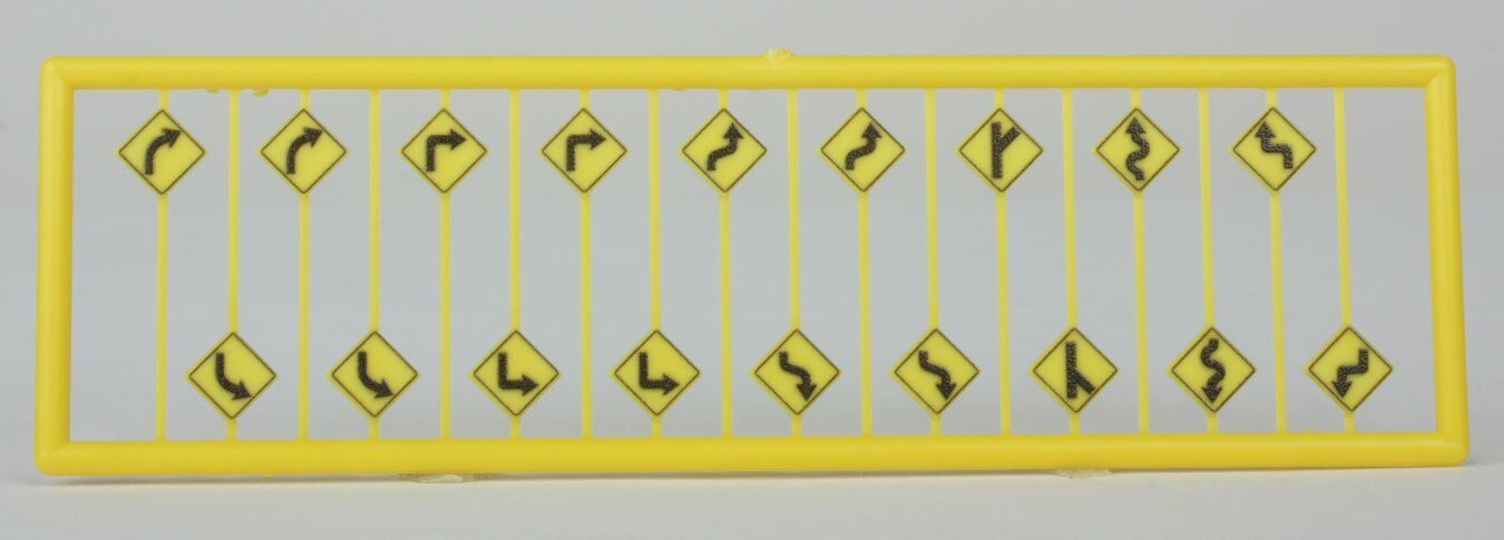 Road Path/Curve Warning Signs 1 -- pkg(18), N, Tichy Train Group 2616