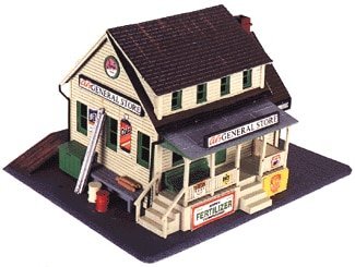 General Store -- Kit - 6 x 4-7/8′ 15.2 x 12.4cm, HO, Life-Like Products 1351