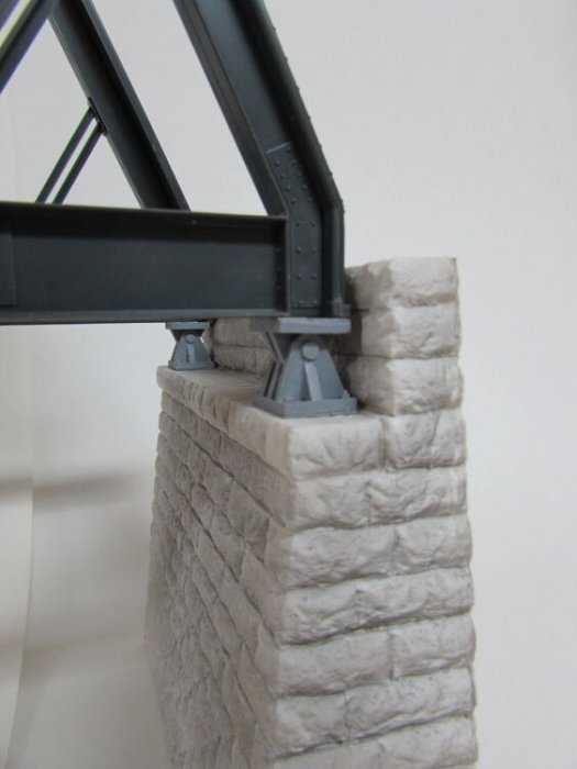 Short Bridge Shoes -- 3/4 x 9/16 x 1/2′ pkg(4), O, Pre-Size Model Specialities 520